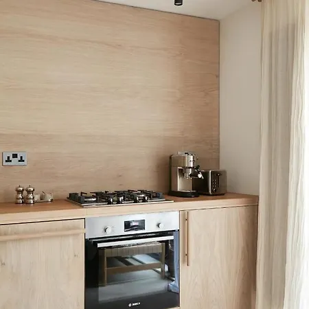Apartment With A Garden In London, Dalston Exterior photo